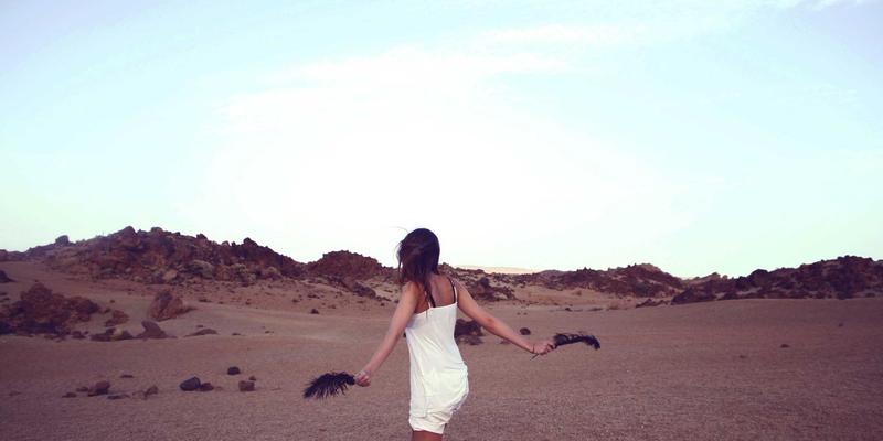 闲置流转安心指南：二手奢侈品交易平台如何炼就“火眼金睛”，让买卖28无忧